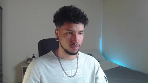 yeff online show from 10-18-25, 05:32