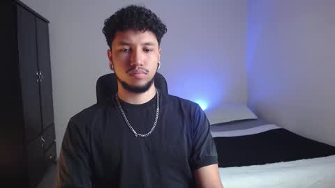 yeff online show from 11-11-25, 12:21