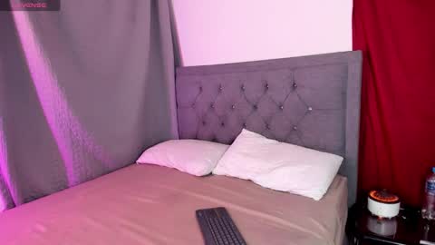 Yei - Cod. Every day tomorrow and afternoon online show from 03-18-26, 03:53