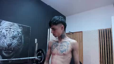 Snapshot of yeidonn chatting on 06-29-26, 09:26 Yeidonn online show from 06-29-26, 09:26