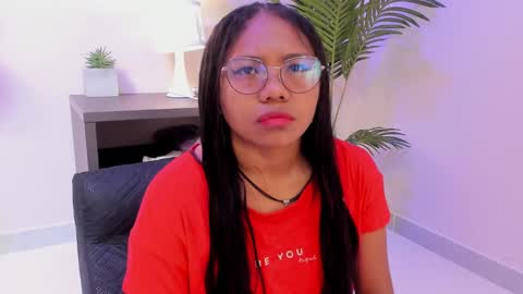 yeika_foxy online show from 02-02-25, 10:57