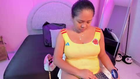 yeika_foxy online show from 06-27-26, 11:26
