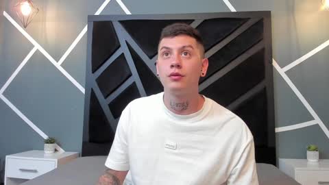 YEIKO ROMERO online show from 01-11-25, 05:40