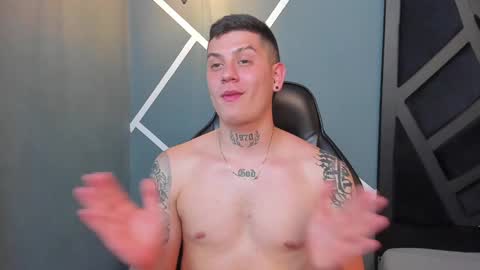 YEIKO ROMERO online show from 01-11-25, 08:43