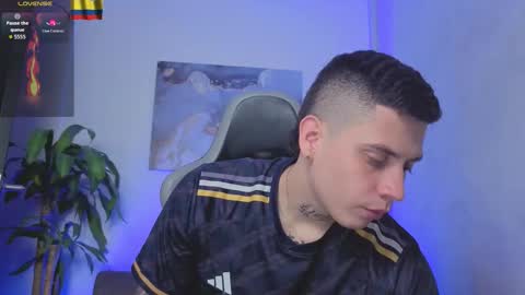 Snapshot of yeiko_romero_ chatting on 03-06-26, 07:43 YEIKO ROMERO online show from 03-06-26, 07:43