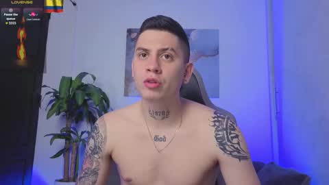 Snapshot of yeiko_romero_ chatting on 03-08-26, 03:27 YEIKO ROMERO online show from 03-08-26, 03:27