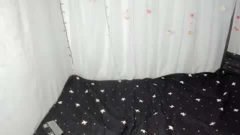 YELINA online show from 03-26-26, 10:15