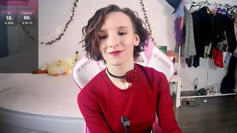 Snapshot of yellow_songbird chatting on 11-08-25, 03:23 Liya online show from 11-08-25, 03:23