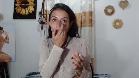 Snapshot of yemaya_28 chatting on 01-19-25, 09:55 Yemaya 28 online show from 01-19-25, 09:55