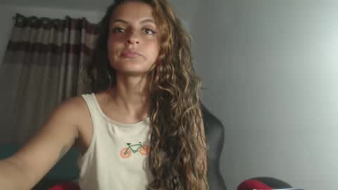 Yemaya 28 online show from 05-11-26, 02:17