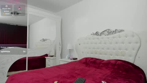 yennefer13 online show from 02-11-25, 09:14