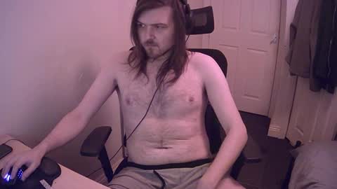 Snapshot of yeovil_alex chatting on 12-18-24, 02:10 Alex online show from 12-18-24, 02:10