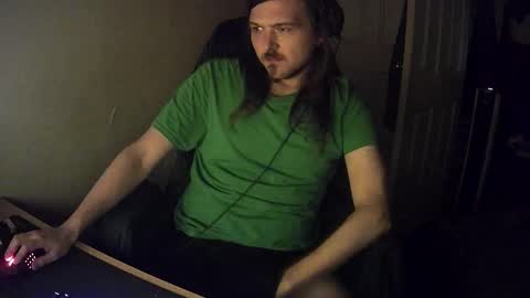 Snapshot of yeovil_alex chatting on 09-16-25, 01:39 Alex online show from 09-16-25, 01:39