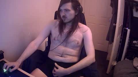 Snapshot of yeovil_alex chatting on 10-19-25, 12:50 Alex online show from 10-19-25, 12:50