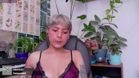 yeriawaddell  online show from 02-19-26, 05:53