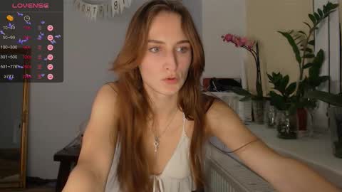 Zoe online show from 10-23-25, 08:40