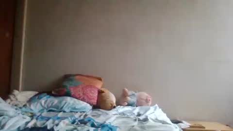 yeshuaaa999 online show from 01-14-26, 02:33