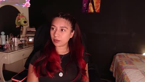 yesika_t online show from 03-25-26, 01:06