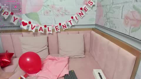 yess__daddy online show from 02-14-25, 10:17