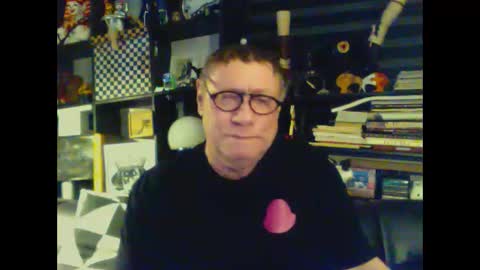 Snapshot of yessex247 chatting on 03-01-26, 01:40 yessex247 online show from 03-01-26, 01:40