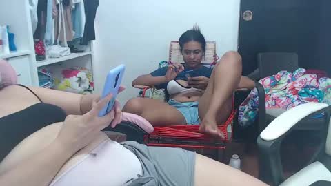 yessica and andres online show from 02-26-25, 05:28