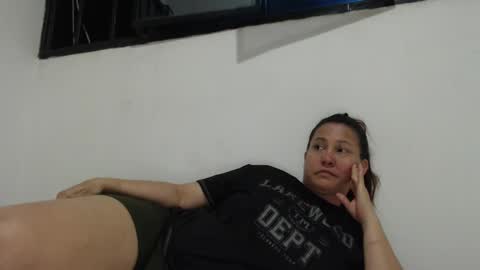 yessica and andres online show from 10-16-25, 03:51