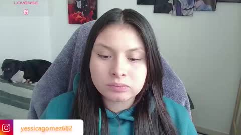 yessica_gomez01 online show from 02-19-26, 06:48