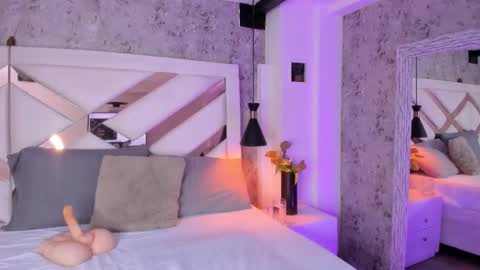 Yessica online show from 10-09-25, 12:25