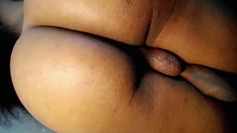 yessica_tsx online show from 11-03-25, 03:41