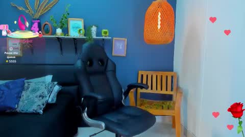 Snapshot of yessika_parker chatting on 02-19-26, 10:00 yessika_parker online show from 02-19-26, 10:00