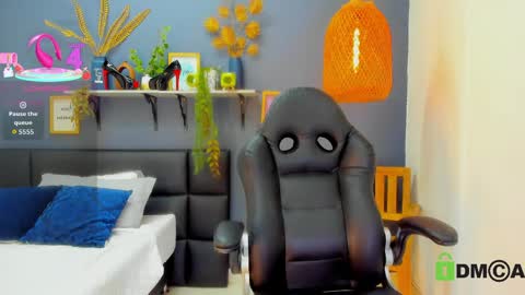 Snapshot of yessika_parker chatting on 04-14-26, 09:15 yessika_parker online show from 04-14-26, 09:15