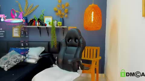Snapshot of yessika_parker chatting on 04-30-26, 08:53 yessika_parker online show from 04-30-26, 08:53