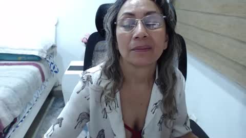 jessy online show from 04-27-26, 03:26