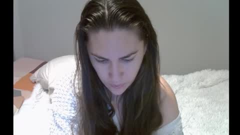 Kira online show from 11-29-25, 05:05