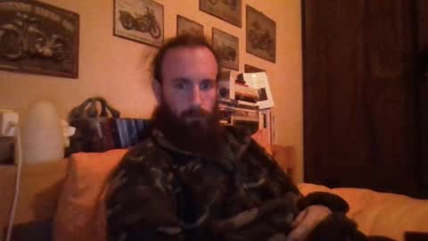 yeti_92 online show from 02-26-25, 07:05