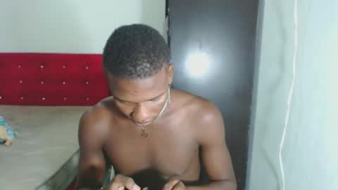 yeycom_hot07 online show from 02-16-25, 08:33