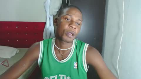 yeycom_hot07 online show from 03-01-25, 11:47