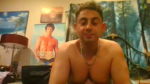 Snapshot of ygy321863 chatting on 10-27-25, 02:37 ygy321863 online show from 10-27-25, 02:37