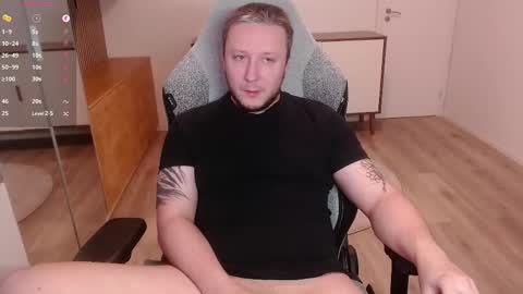 Snapshot of yhdxhy chatting on 03-12-26, 08:48 James online show from 03-12-26, 08:48