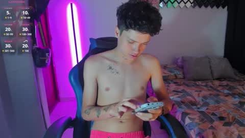 jhon online show from 10-31-25, 07:04