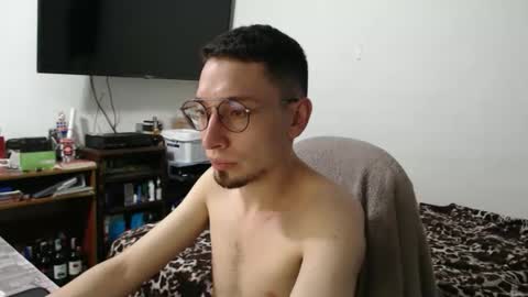 Snapshot of yinmao08 chatting on 02-03-26, 02:32 yinmao08 online show from 02-03-26, 02:32