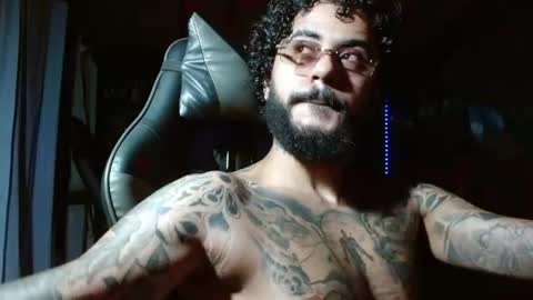 Snapshot of yio__cohen chatting on 06-11-26, 05:38 yio cohen online show from 06-11-26, 05:38