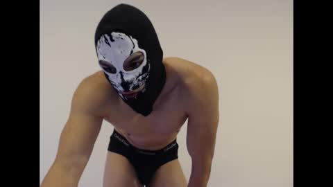 Snapshot of yisushot28 chatting on 03-24-26, 10:26 yisushot28 online show from 03-24-26, 10:26