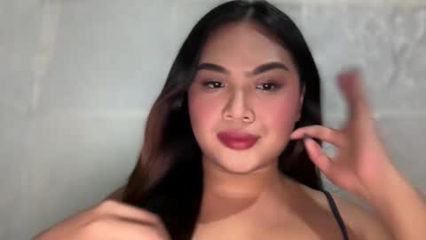 yllana love online show from 02-09-26, 11:58