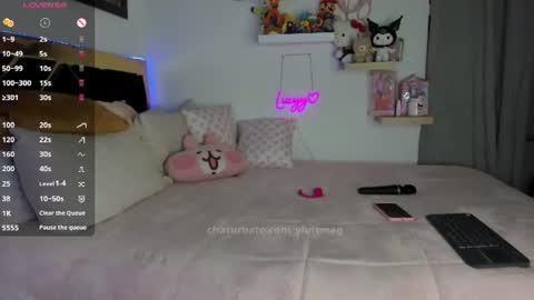 lucy online show from 06-10-26, 04:45