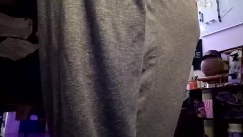 yn2238 online show from 09-22-25, 02:13