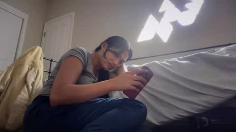 Palmela Handerson online show from 10-07-25, 02:36