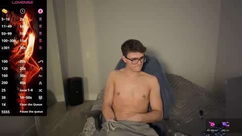 yngdesire1 online show from 02-12-26, 05:57