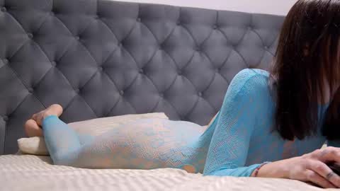 ynnasquirt online show from 02-15-26, 06:48