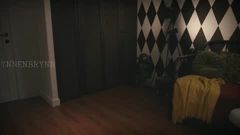 Snapshot of ynnenbrynn chatting on 02-20-25, 10:59 ynnenbrynn online show from 02-20-25, 10:59